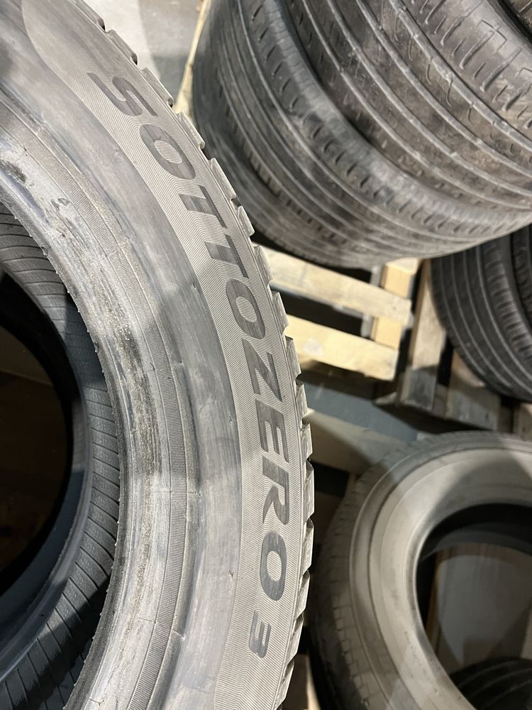 225/55R18 Pirelli zima