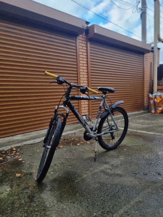 Отличный велосипед фирмы comanche