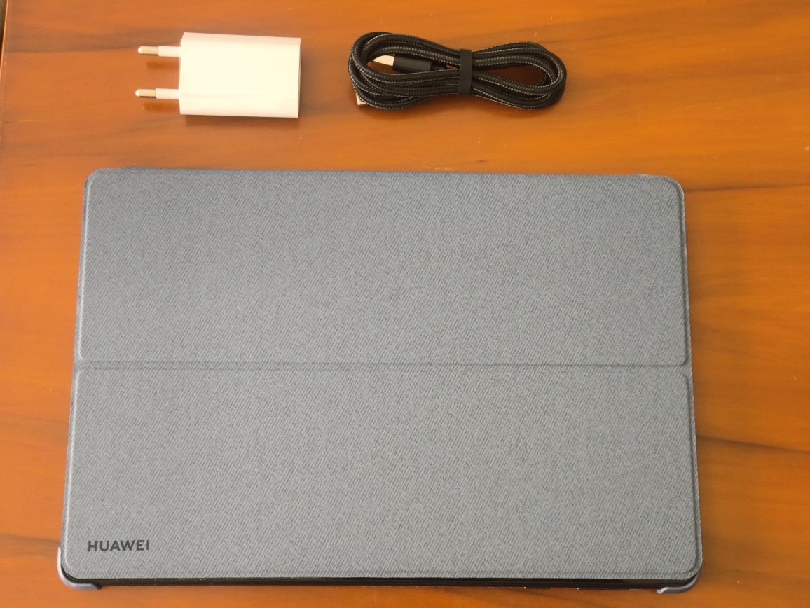 Tablet Huawei T10s 64 GB,4G,faz chamadas,=a novo+capa original Huawei