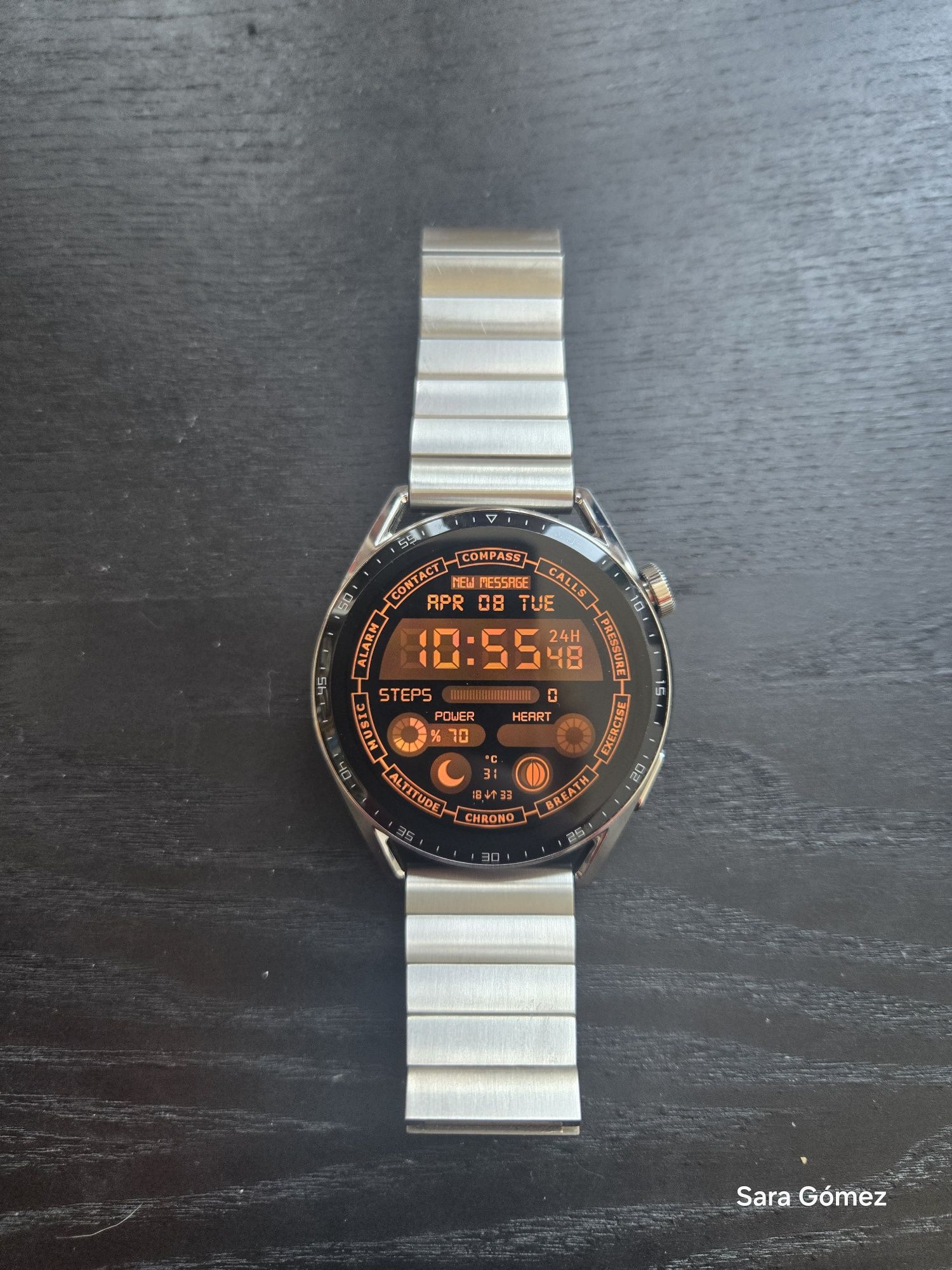 Motorola smartwatch