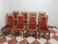 Krzesła drewniane, tapicerowane, rzeźbione - 8 sztuk