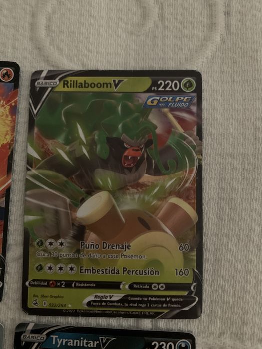 4 cartas de pokémon especiais