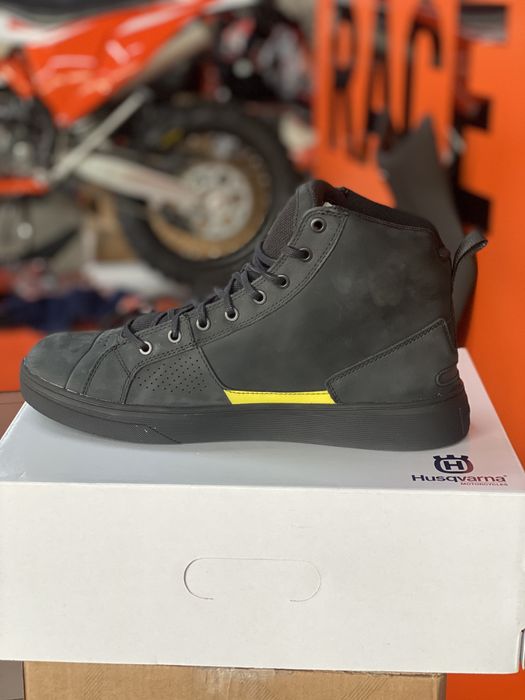 Моточеревики REV’IT для Husqvarna/Нові/Оригінал