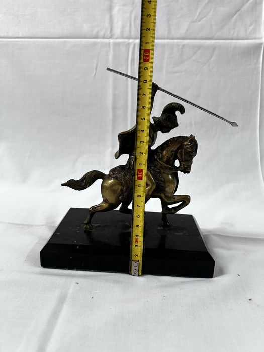 Estátua de Joana d’Arc a Cavalo - Réplica da Escultura de Emmanuel Fré