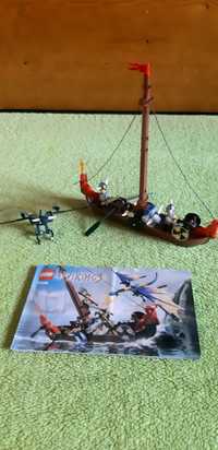 Lego Vikings 7016 Boat against Wyvern