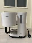 Капельная кофеварка BRAUN KF1100WH без колбы
