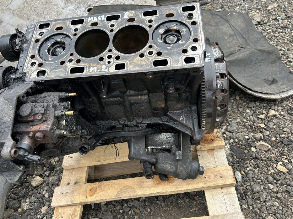 Blok silnika renault master 2.5 dci 2008r g9u