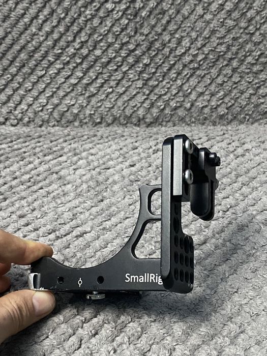 Sony a7iii с фиксатор HDMI+сьемка вертикально L-образная площадка