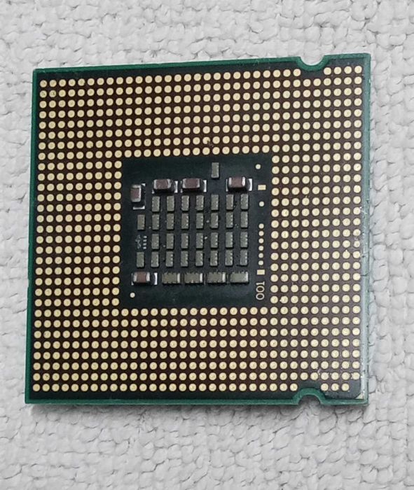 [PC Vintage] Intel Celeron D 347 Processor - LGA77564550587914115121