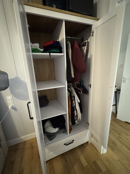 Komplet szafa i komoda