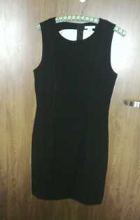 Klasyczna czarna sukienka HM 40