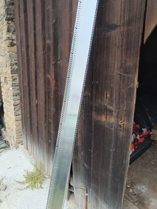 Listwa startowa ocynkowana 15 cm, 2,5 m – 19 sztuk, nowe