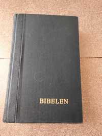 Na sprzedaż stara Biblia z Norwegii.