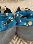 Titot Kapcie Galaxy Blue
9-12 miesięcy / wkładka 13 cm / rozmiar 18-19