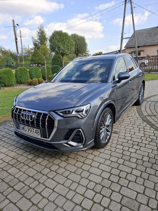 Audi Q3  190ps benzyna