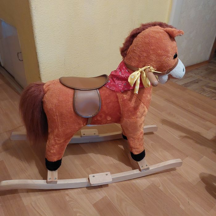 Konik na biegunach dla dziecka, wiek 2+ ,