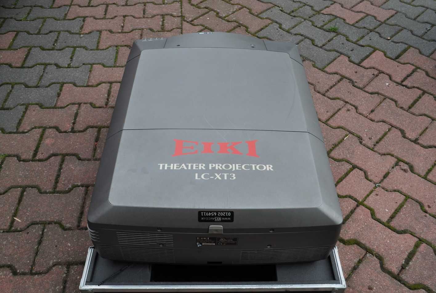 Projektor EIKI LC-XT3,10000ANSI+Barco SLM G5!