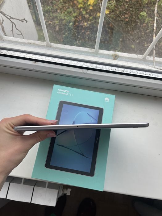 Планшет Huawei MediaPad T3 10 продаю