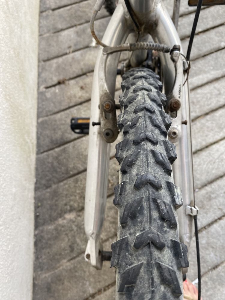 Bicicleta em alumínio para recuperar