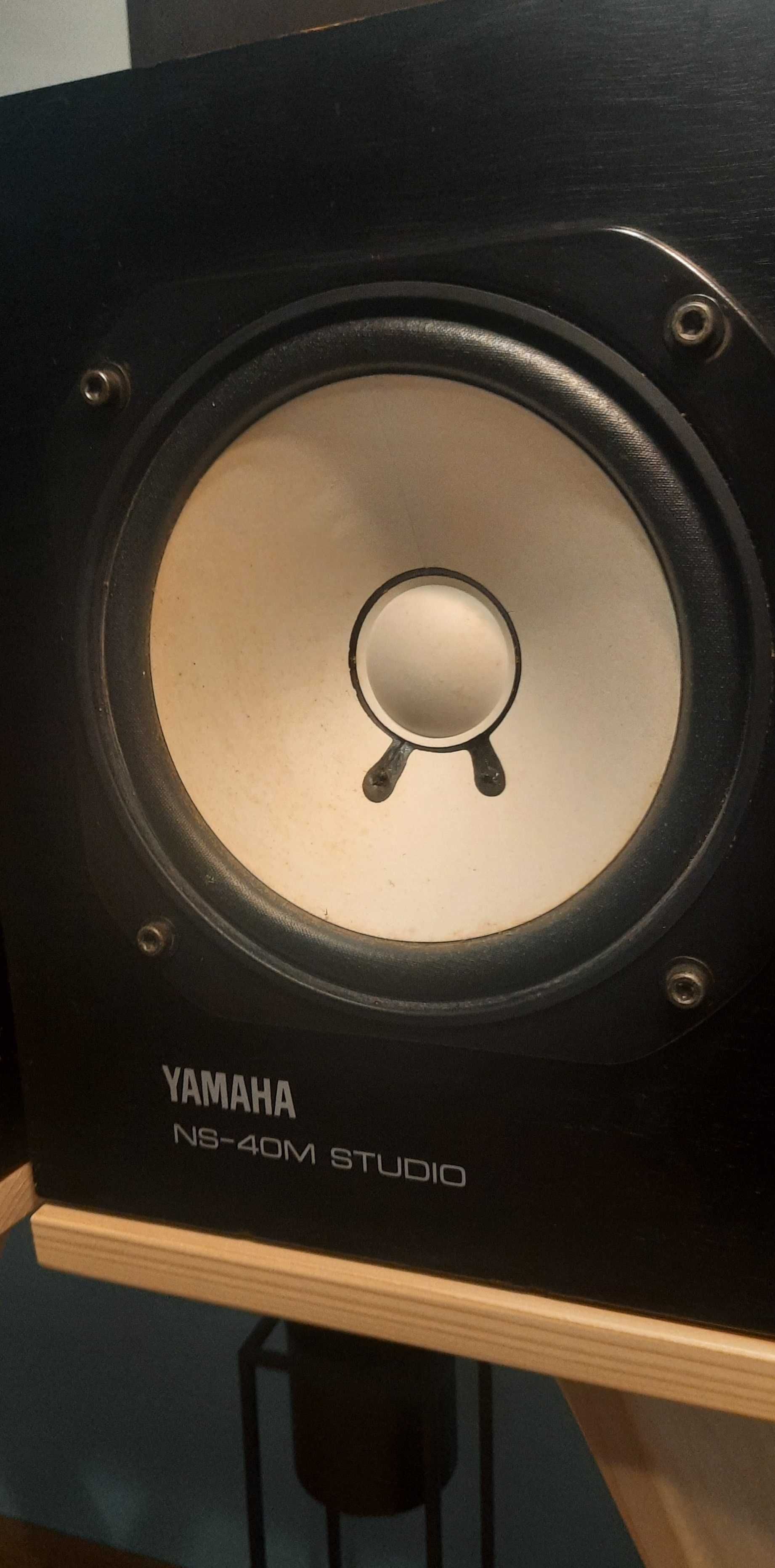 Monitory studyjne Yamaha NS 40 M Studio plus twitter woofer