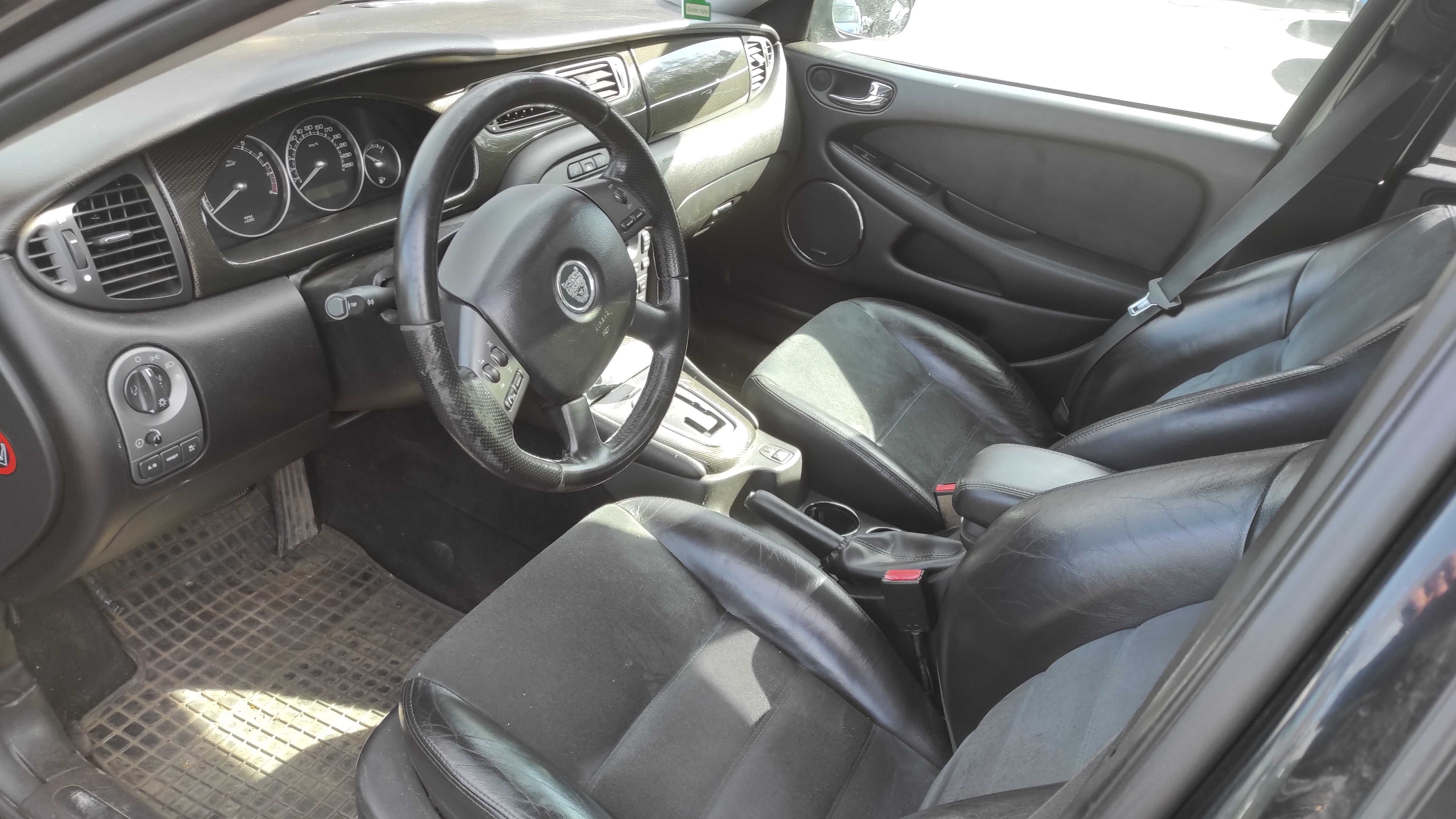 Jaguar X-Type PEC drzwi przednie lewe FV części/dostawa