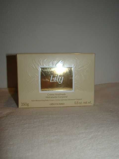 Lily, Creme Acetinado Hidratante Corporal, 250g, de O Boticário