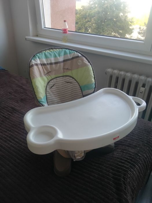 Стілець для годування