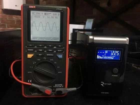 ИБП с правильной синусоидой RITAR RTSW-600 D12 LCD 360Вт, 12В ДБЖ АКБ