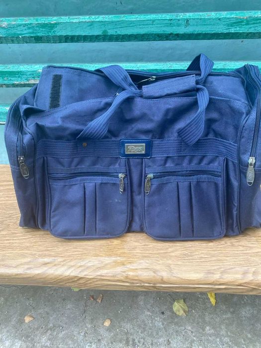 Дорожная сумка фирмы "TOST"