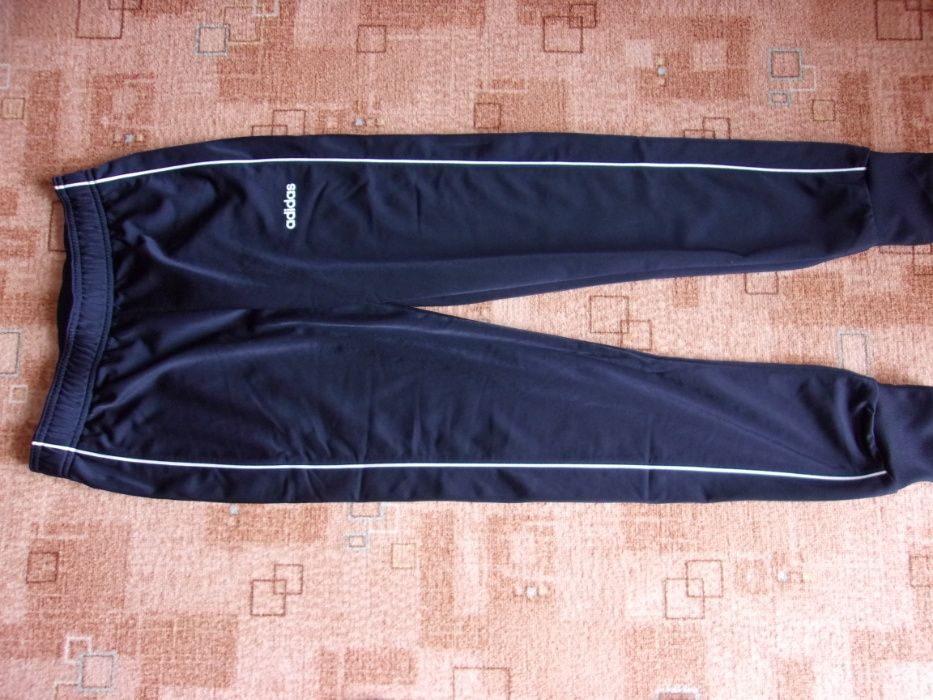 dres adidas rozmiar nowy komplet niebieski czarny