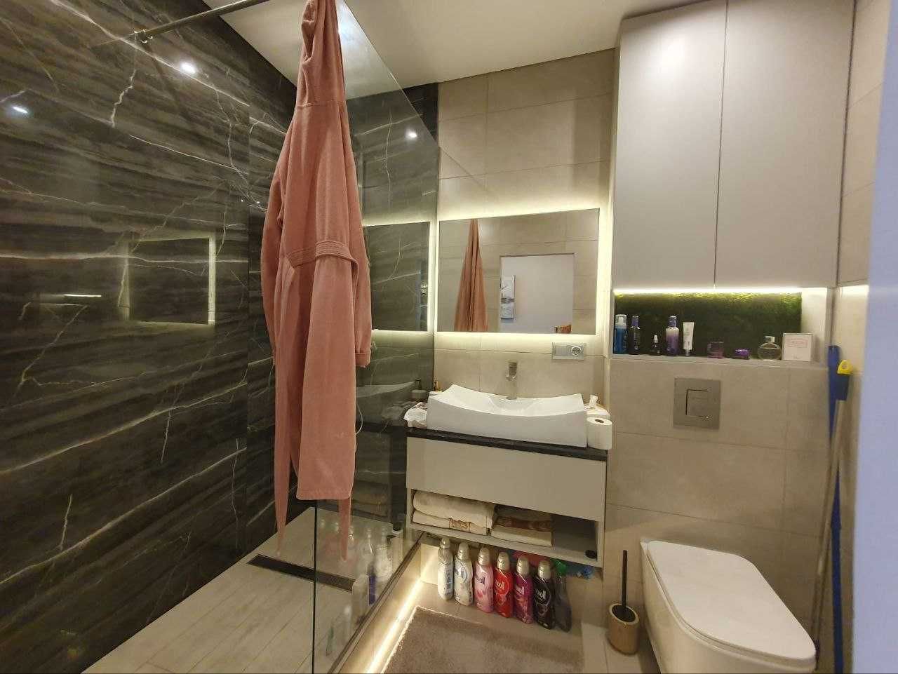 1-комн. квартира с дизайнерским ремонтом, Жемчужина, 42 м.кв.
