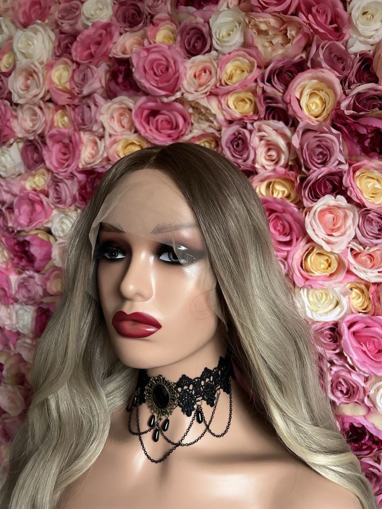 Peruka z grzywką ombre na siatce lace front długa falowana wig