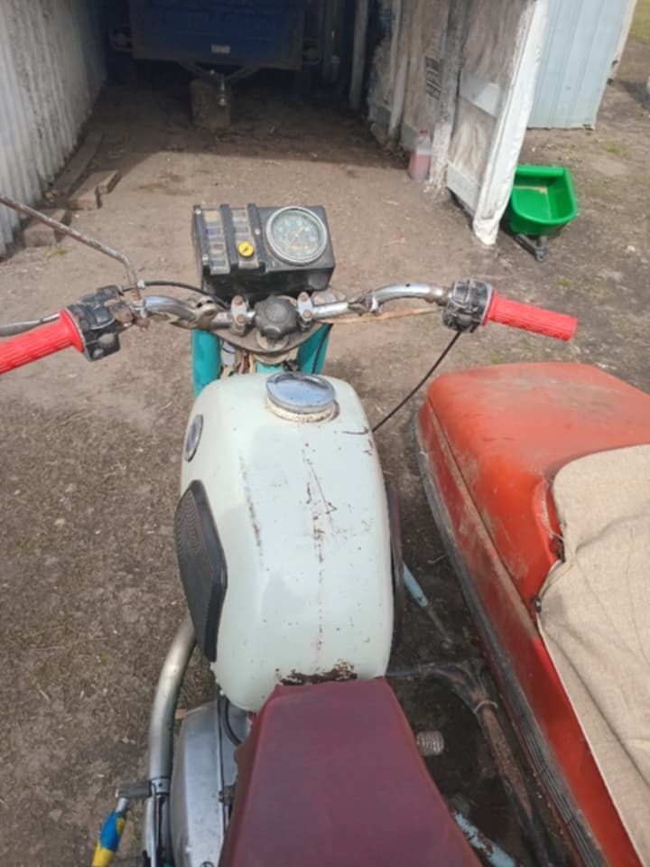 Продам мотоцикол планєта 3