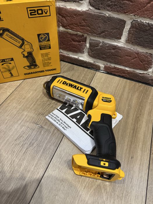 DeWalt DCL050 20V MAX беспроводной светодиодный ручной светильник