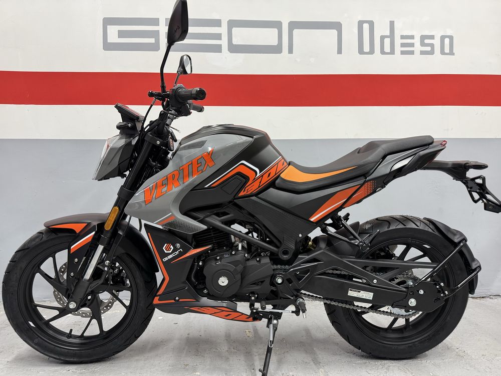 Мотоцикл GEON Vertex 300