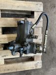 Silnik obrotu linde do koparki LIEBHERR 914 924 C