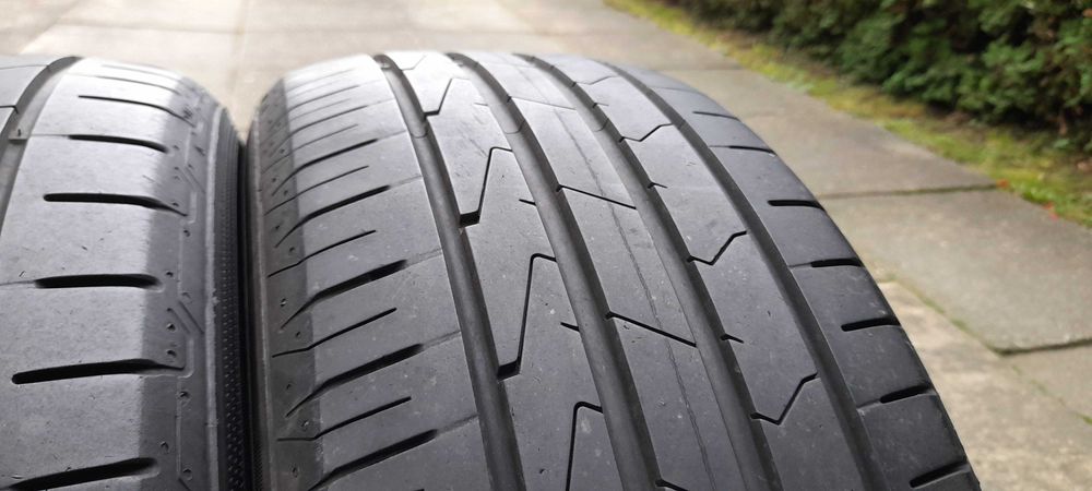 Opony letnie Hankook  215/55 R16  93V