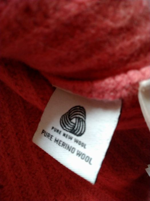 Sweter z wełny Christian Berg 34
