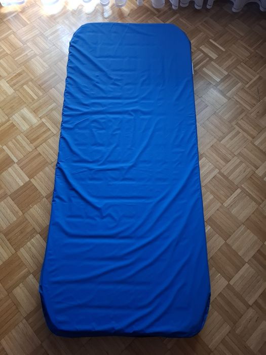 NOWY! Materac rehabilitacyjny, przeciwodleżynowy POLYPLOT z pokrowcem