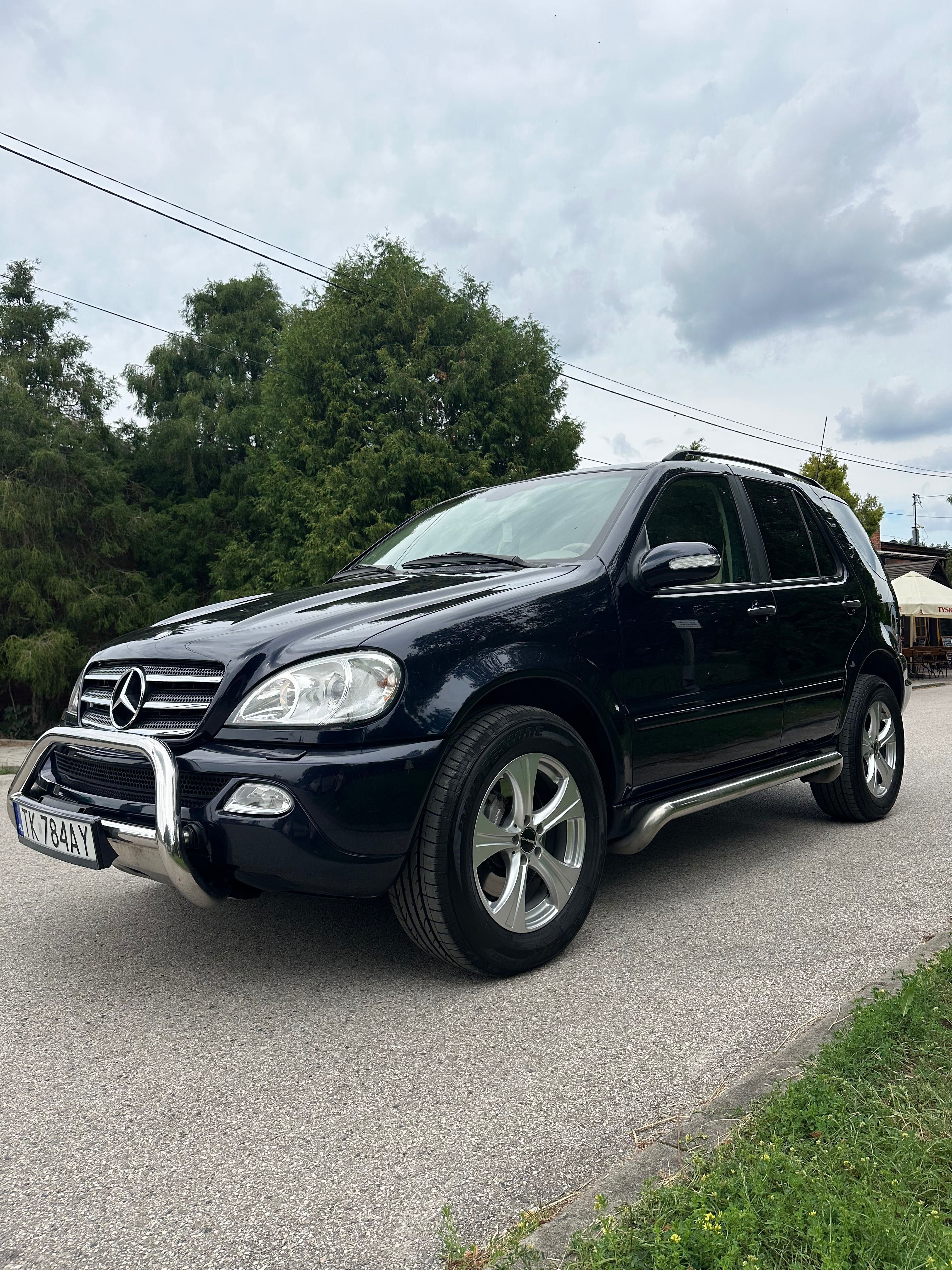 Wyjątkowy bezwypadkowy Mercedes ML 500