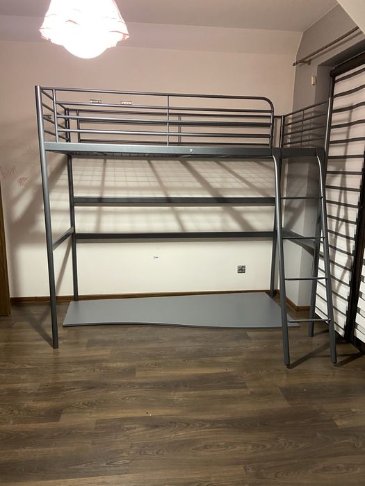 SVARTA Łóżko pietrowe + blat