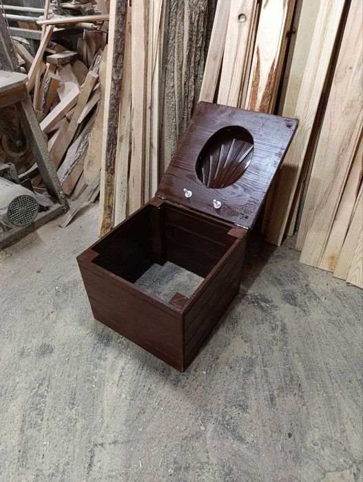 Сидіння для дачного туалету / в будинок під відро ( ящик сидушка )