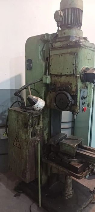 Верстат вертикальний свердлильний універсальний 2Н135