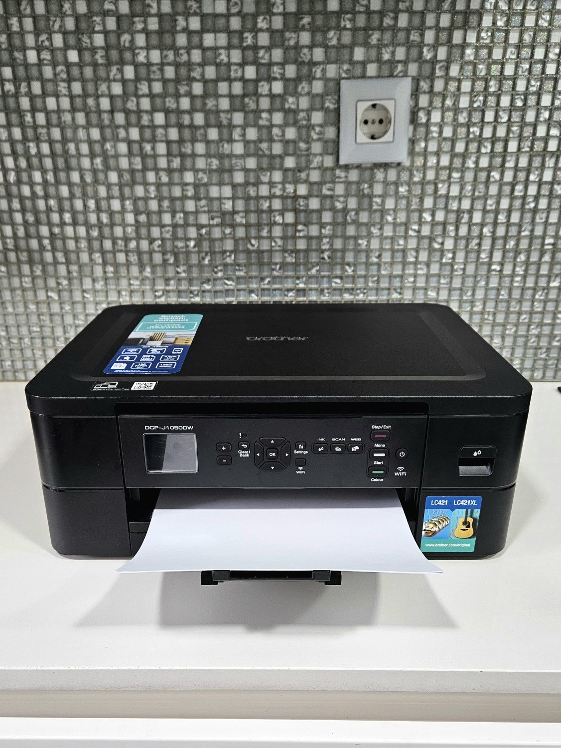 Impressora Wi-Fi Brother DCP-J1050DW