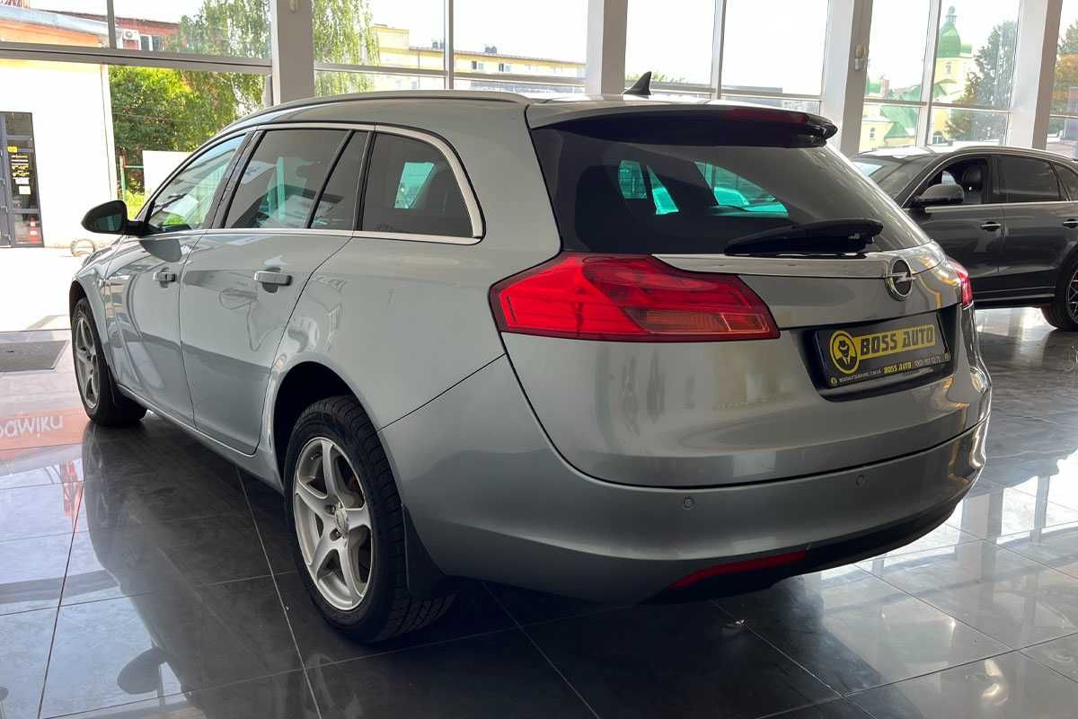 Opel Insignia 2010