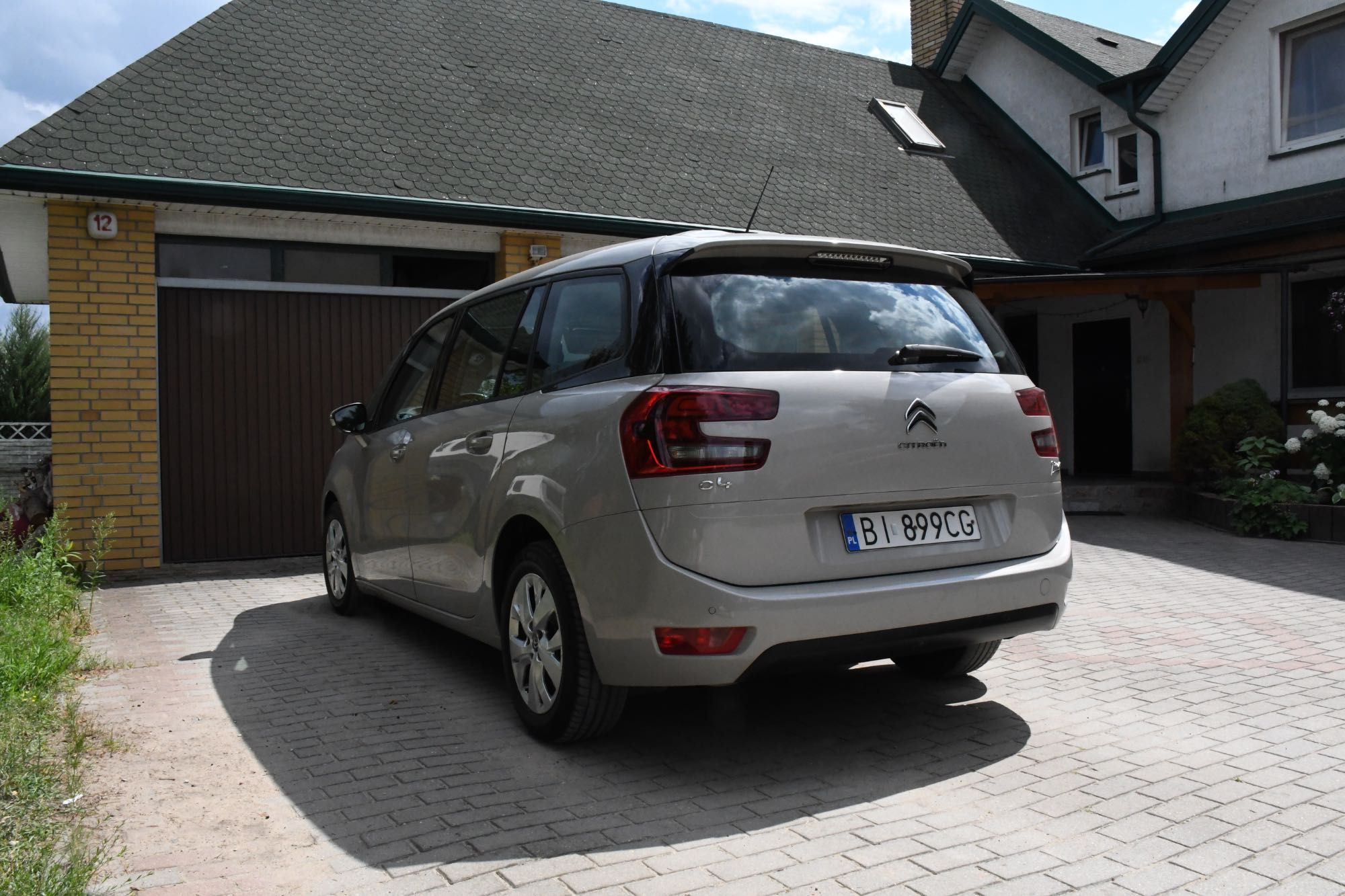 CitroenC4 Grand Picasso II, 1.6 BlueHDi 120KM, 7-osobowy, bezwypadkowy
