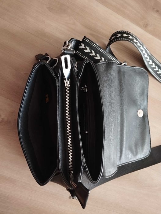 Женская сумочка кожаная