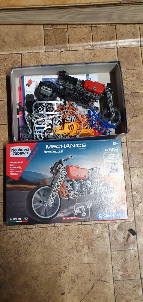 Mechanics ścigacze Clementoni