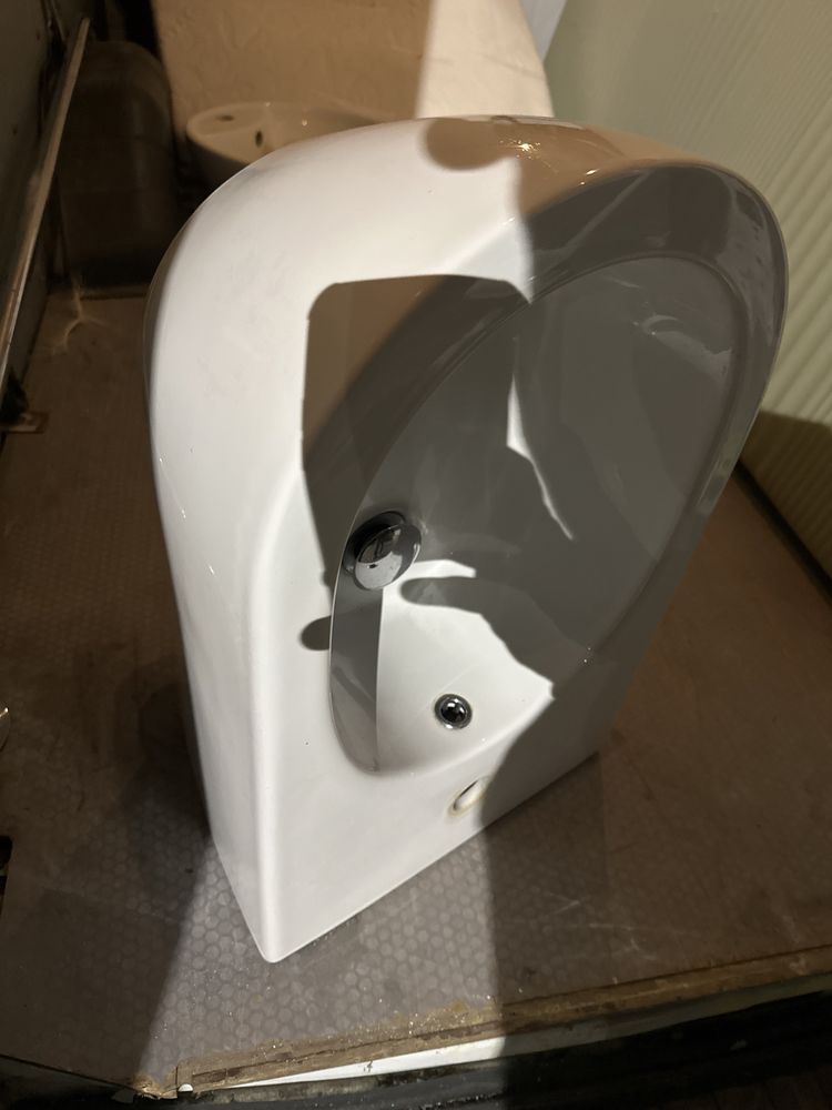 Transport Wniesienie umywalka łazienkowa umywalka cersanit s bdb bidet