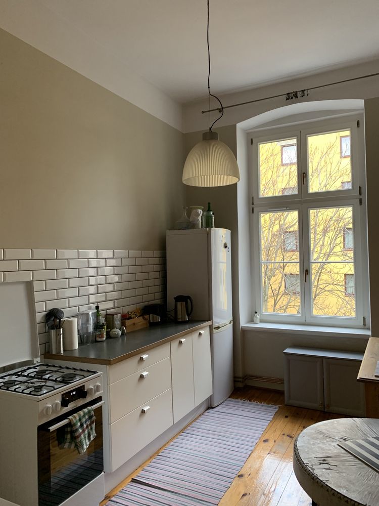 Bardzo duzy pokoj na wynajem w centrum. Large room for rent.